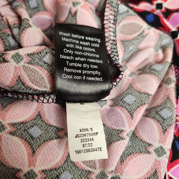 SO Goods For Life Pink and Black Flutter Sleeve Blouse Size XL Cottage Core - Picture 8 of 8